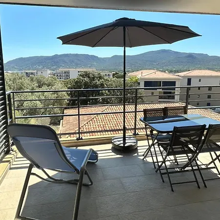 Apartment 2-4 Pers Vue Proche Port Porto-Vecchio (Corsica)