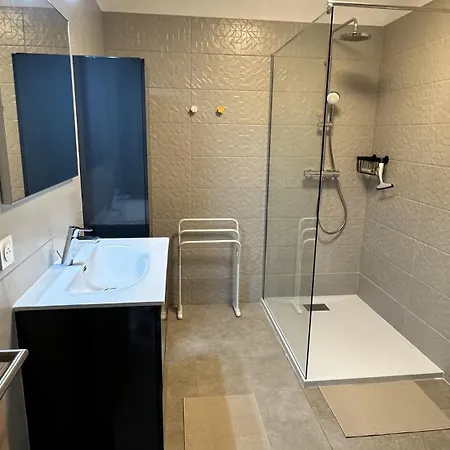 Apartment 2-4 Pers Vue Proche Port Porto-Vecchio (Corsica)